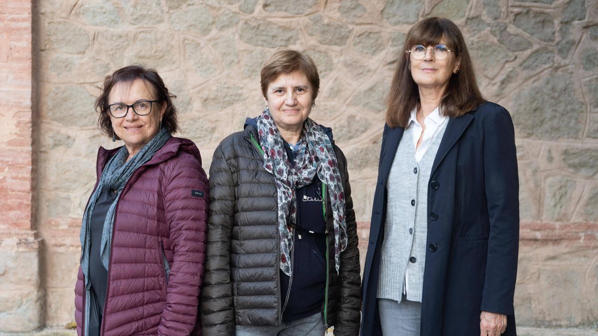 Conxita Parcerisas, Carme Botifoll i Victòria Soler, d'esquerra a dreta