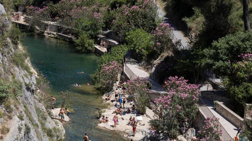 Piscinas naturales valencianas: el equilibrio entre turismo y conservación