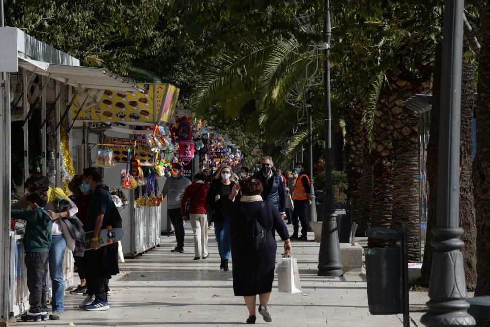 Málaga se echa a la calle para vivir su Navidad Covid-19