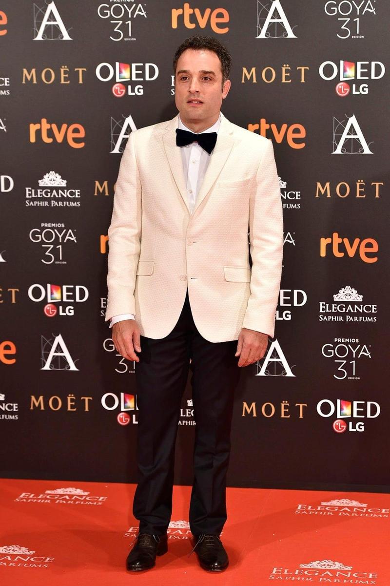Premios Goya 2017: Daniel Guzmán con traje de García Madrid