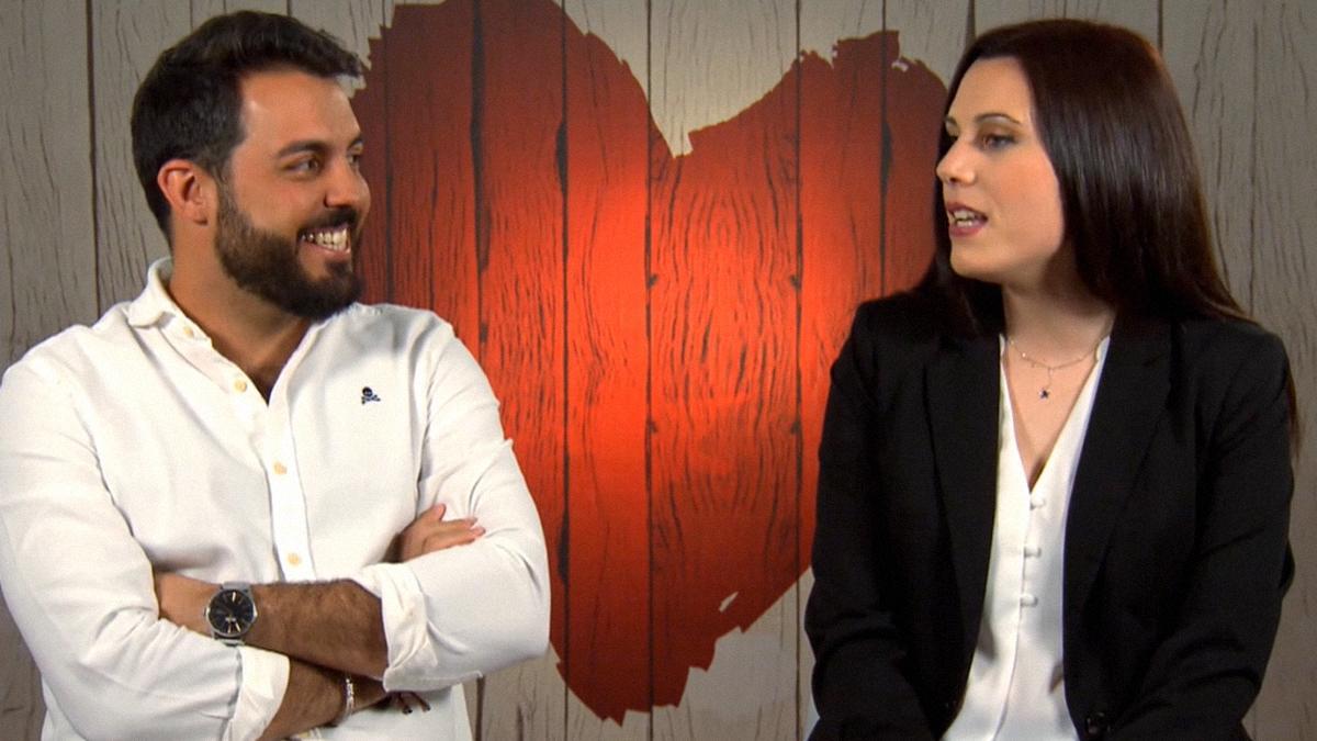 L’incòmode lapsus de Víctor a ‘First dates’: s’oblida del nom de la seva cita