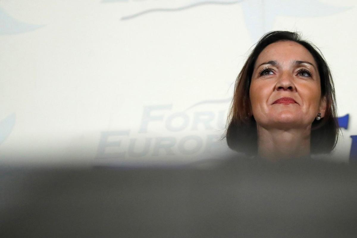 GRAF7254. MADRID, 01/10/2018.- La ministra de Industria, Comercio y Turismo, Reyes Maroto, durante su intervención en un desayuno informativo organizado por Nueva Economía Fórum, hoy en Madrid. EFE/Juan Carlos Hidalgo GRAF7254. MADRID, 01/10/2018.- La ministra de Industria, Comercio y Turismo, Reyes Maroto, durante su intervención en un desayuno informativo organizado por Nueva Economía Fórum, hoy en Madrid. EFE/Juan Carlos Hidalgo