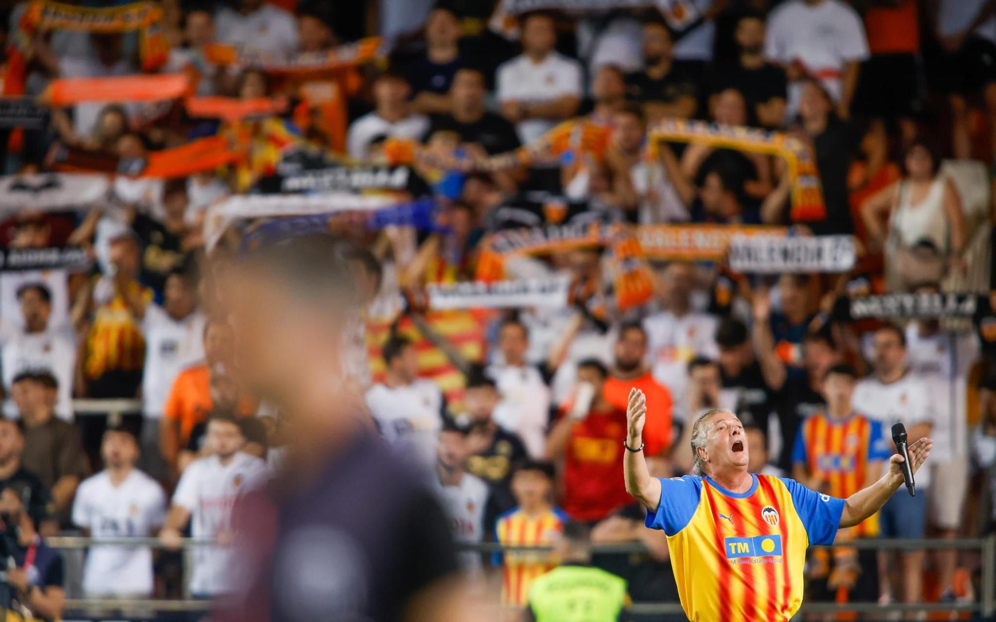 El Valencia CF - Athletic Club de Mestalla, en imágenes