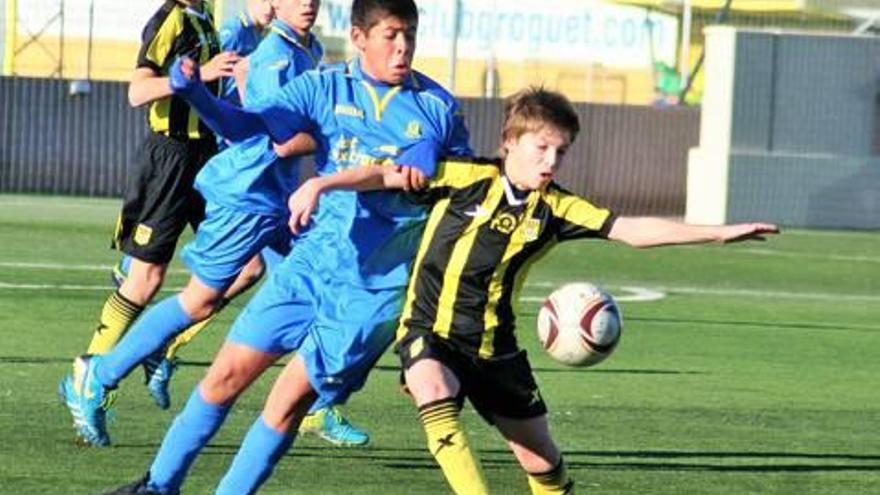 Sebas Flórez firmó dos goles del cadete del Roda en el partido del sábado ante el Sedaví.
