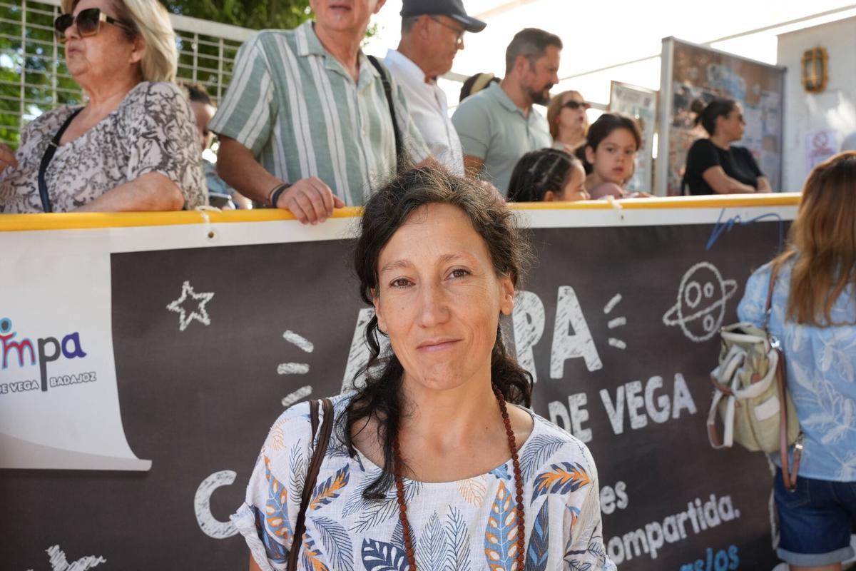 La manifestación en el colegio Lope de Vega, de Badajoz, en imágenes