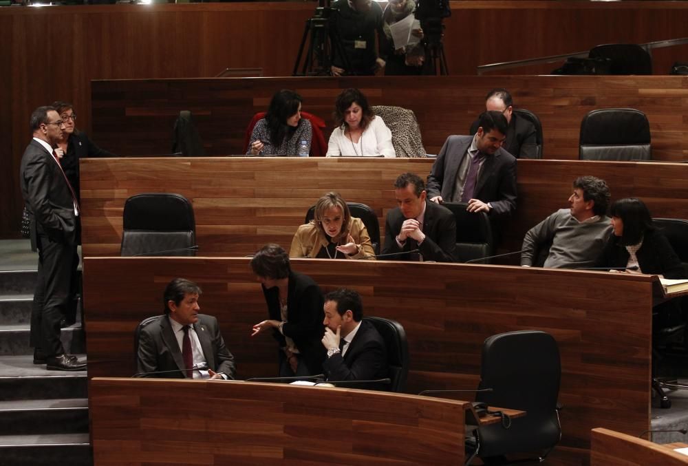 Pleno de aprobación de los presupuestos en la Junta General del Principado