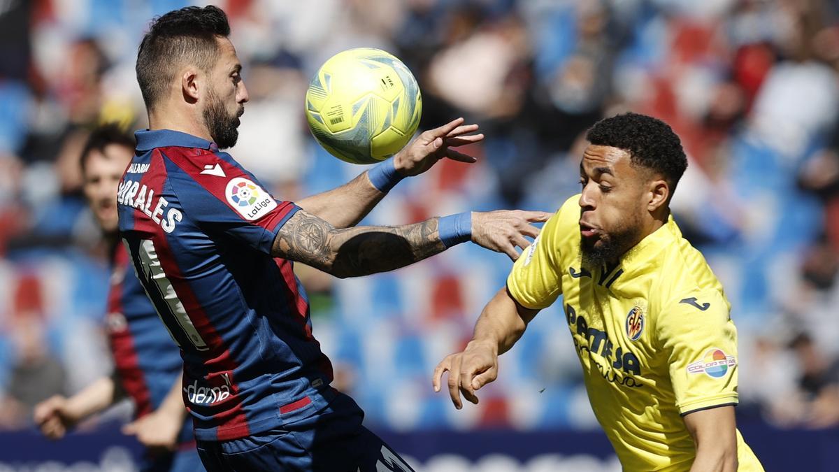 Danjuma será uno de los hombres clave del Villarreal ante el Bayern en la Cerámica.