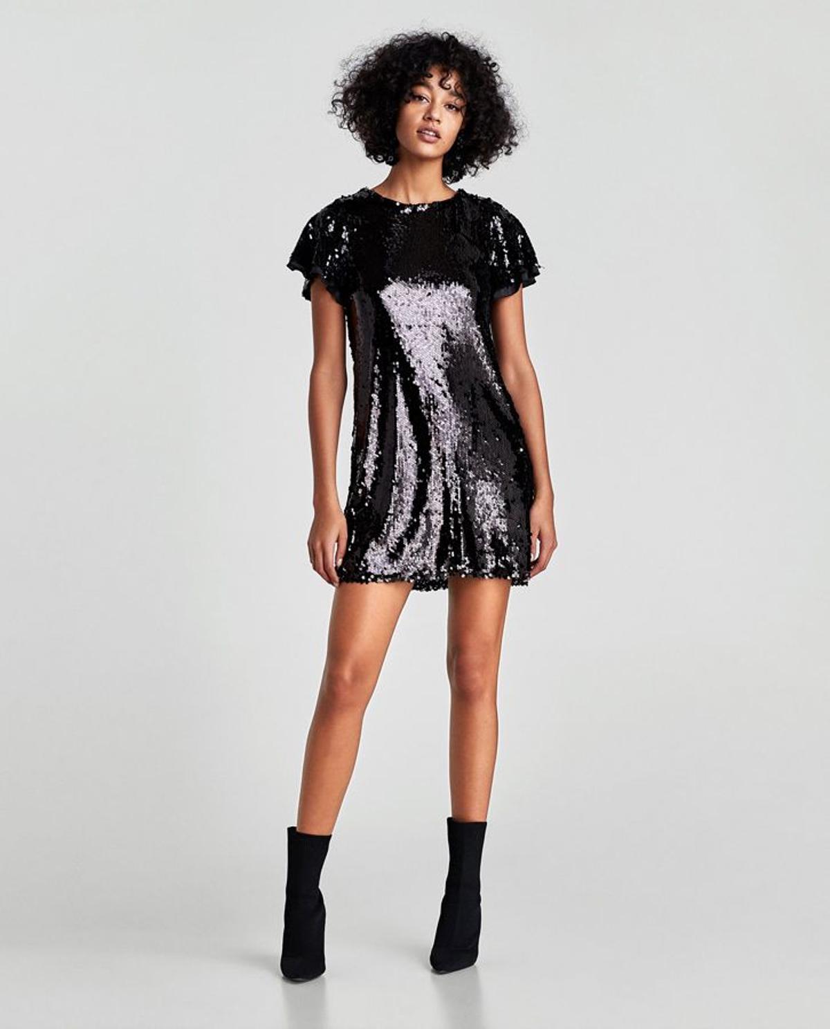 Colección de fiesta de Zara: vestido corto de lentejuelas