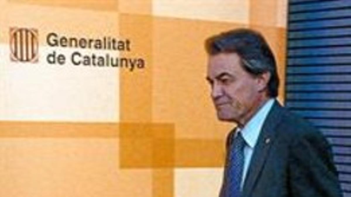 Artur Mas, ayer, antes de comparecer ante los periodistas.