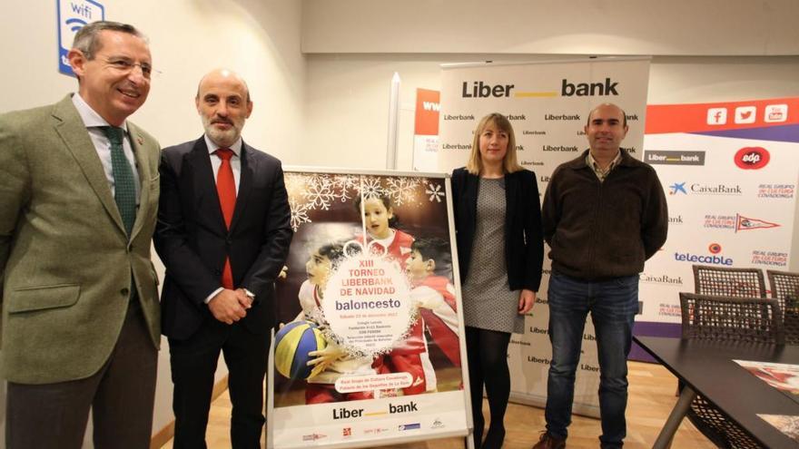 El XIII Torneo Liberbank de Navidad reúne 24 equipos en el Grupo