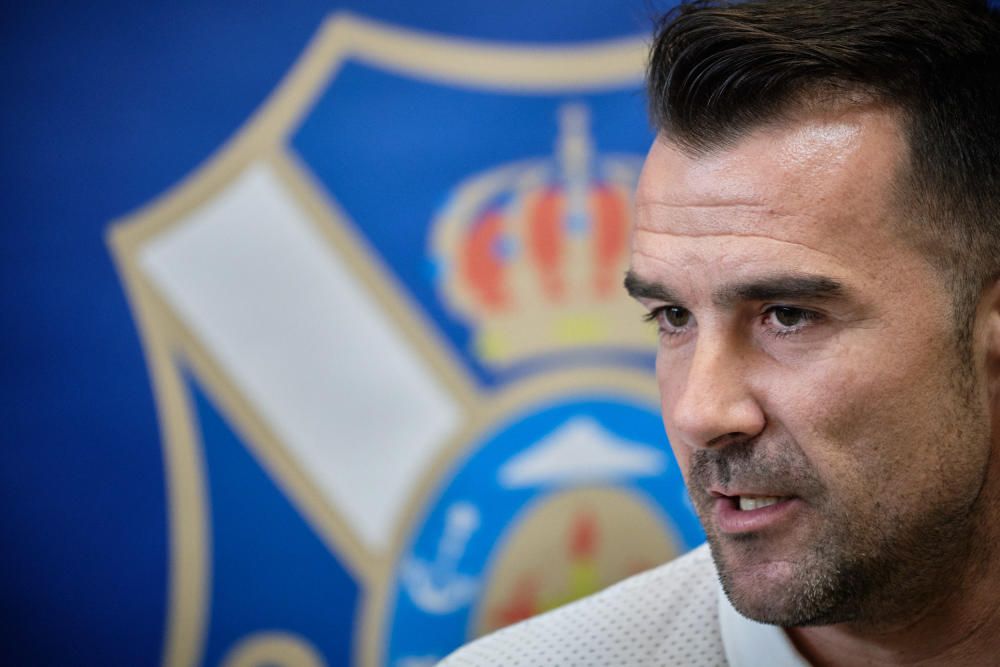 Aritz López Garai, entrenador del CD Tenerife