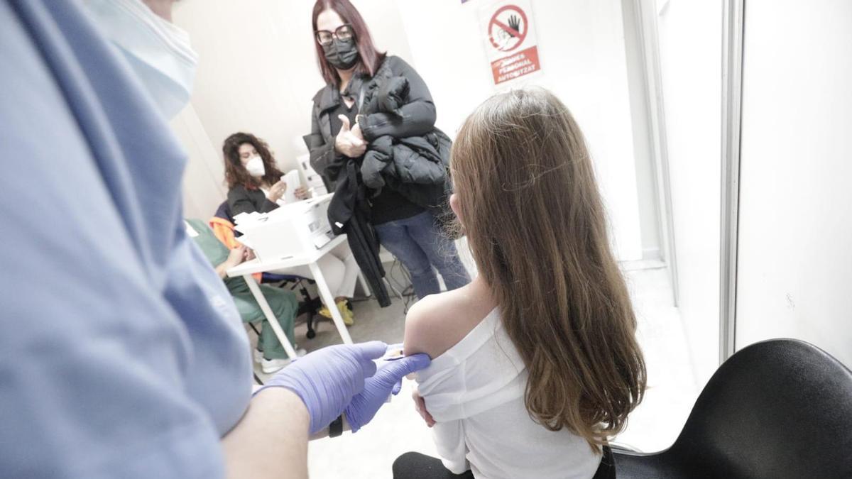 Arranca la vacunación infantil en Balears en la franja de edad entre 9 y 11 años