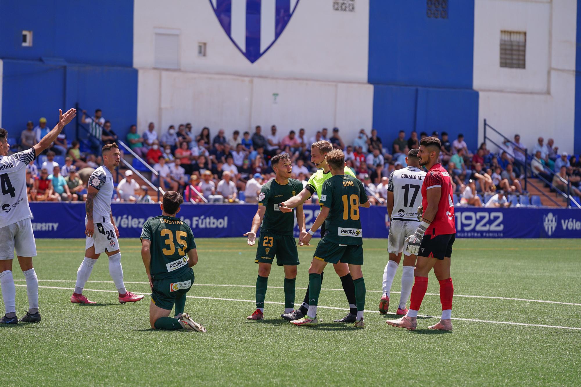 Las imágenes del Vélez CF-Córdoba CF