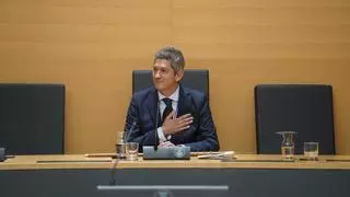 PSC y Comuns pactan la nueva fiscalidad del 2025 en L'Hospitalet con una subida del 2,6% del IBI