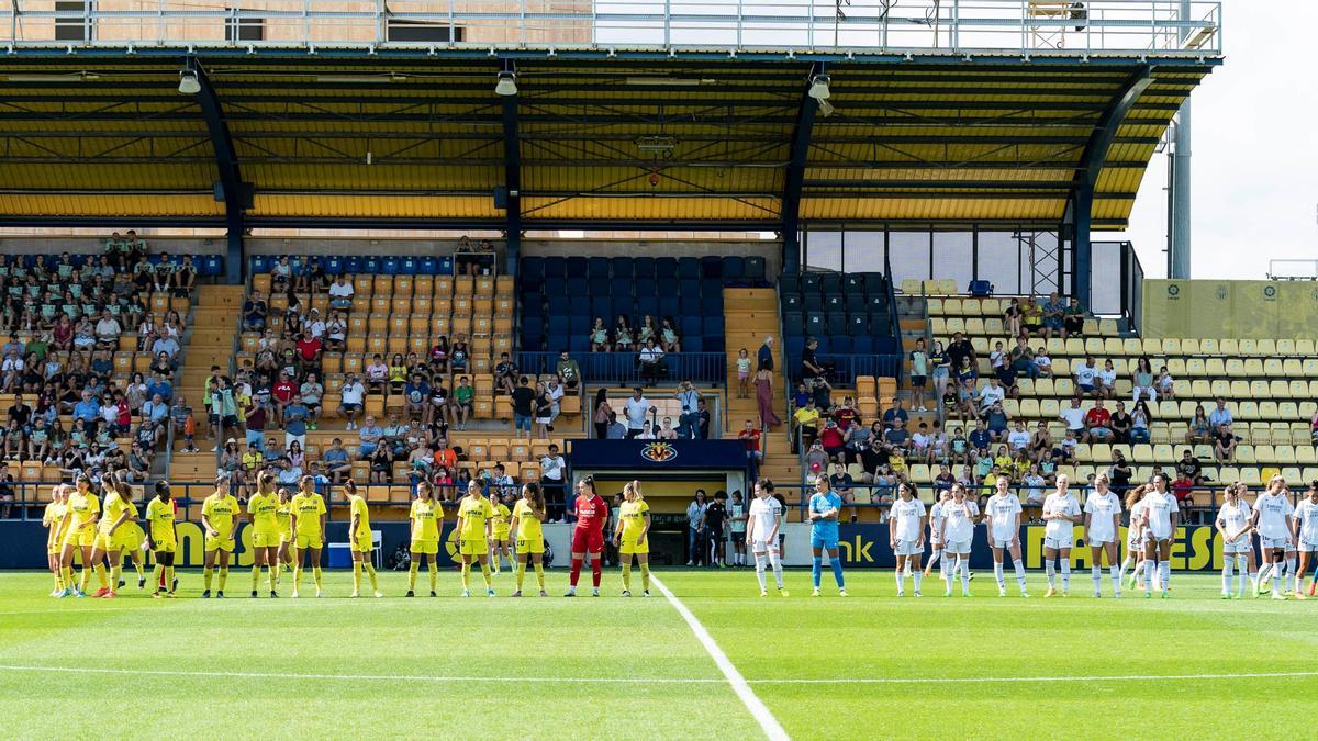 Villarreal CF y Real Madrid comparecen en Miralcamp sin las árbitras