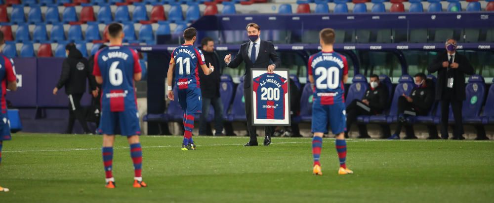 Levante - Real Valladolid, en imágenes