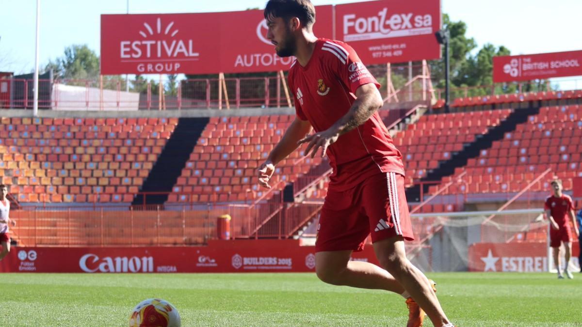 Lalo cierra el fichaje del atacante Jaume Jardí por el Real Zaragoza para las tres próximas temporadas