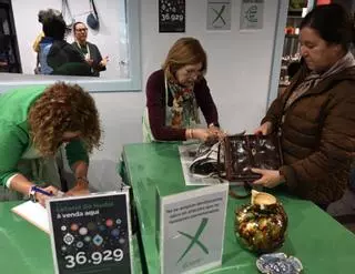 Voluntariado, gangas y solidaridad engrandecen la lucha contra el cáncer