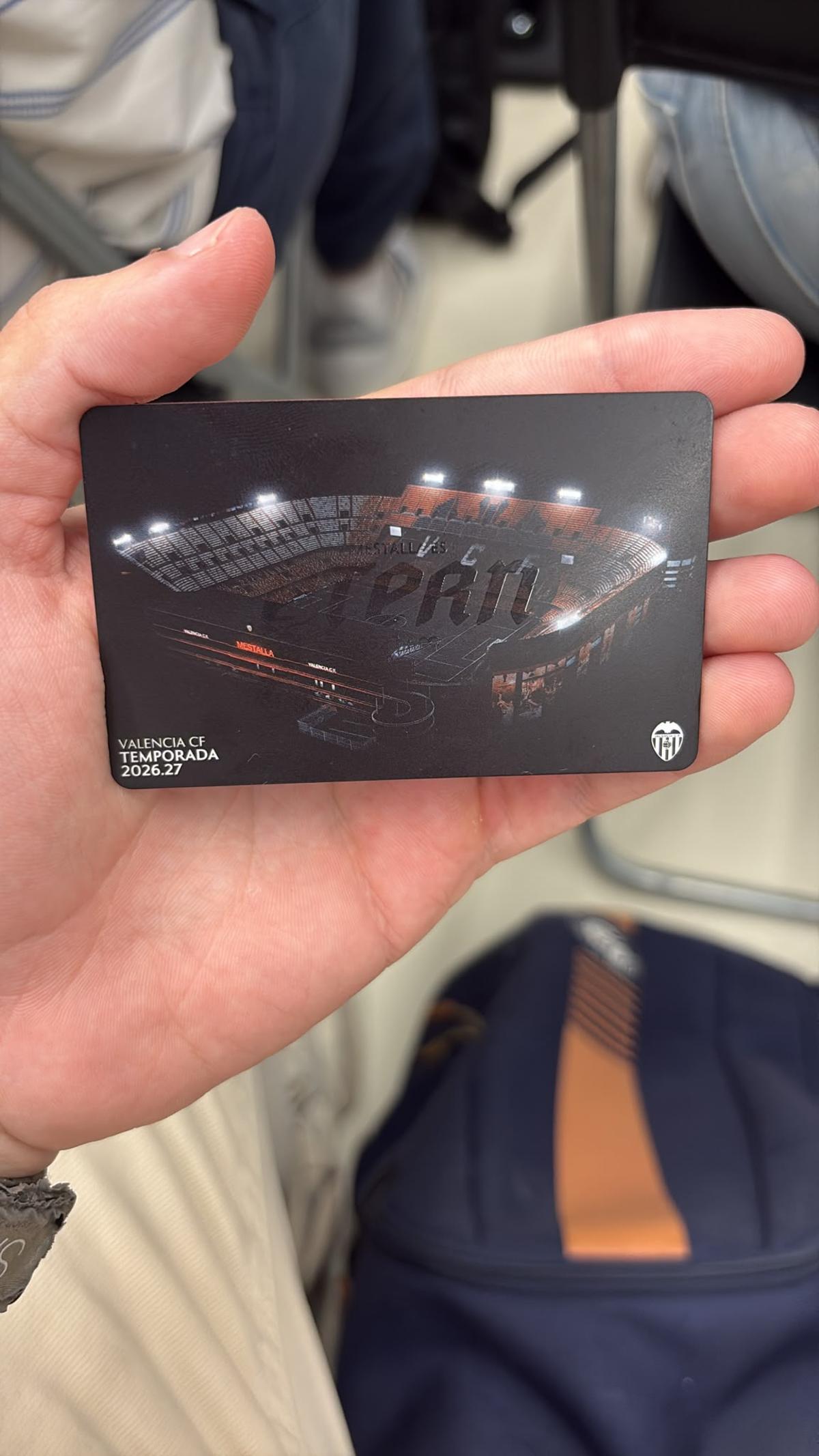 EL ABONO 26/27 DEL VALENCIA DEDICADO A MESTALLA
