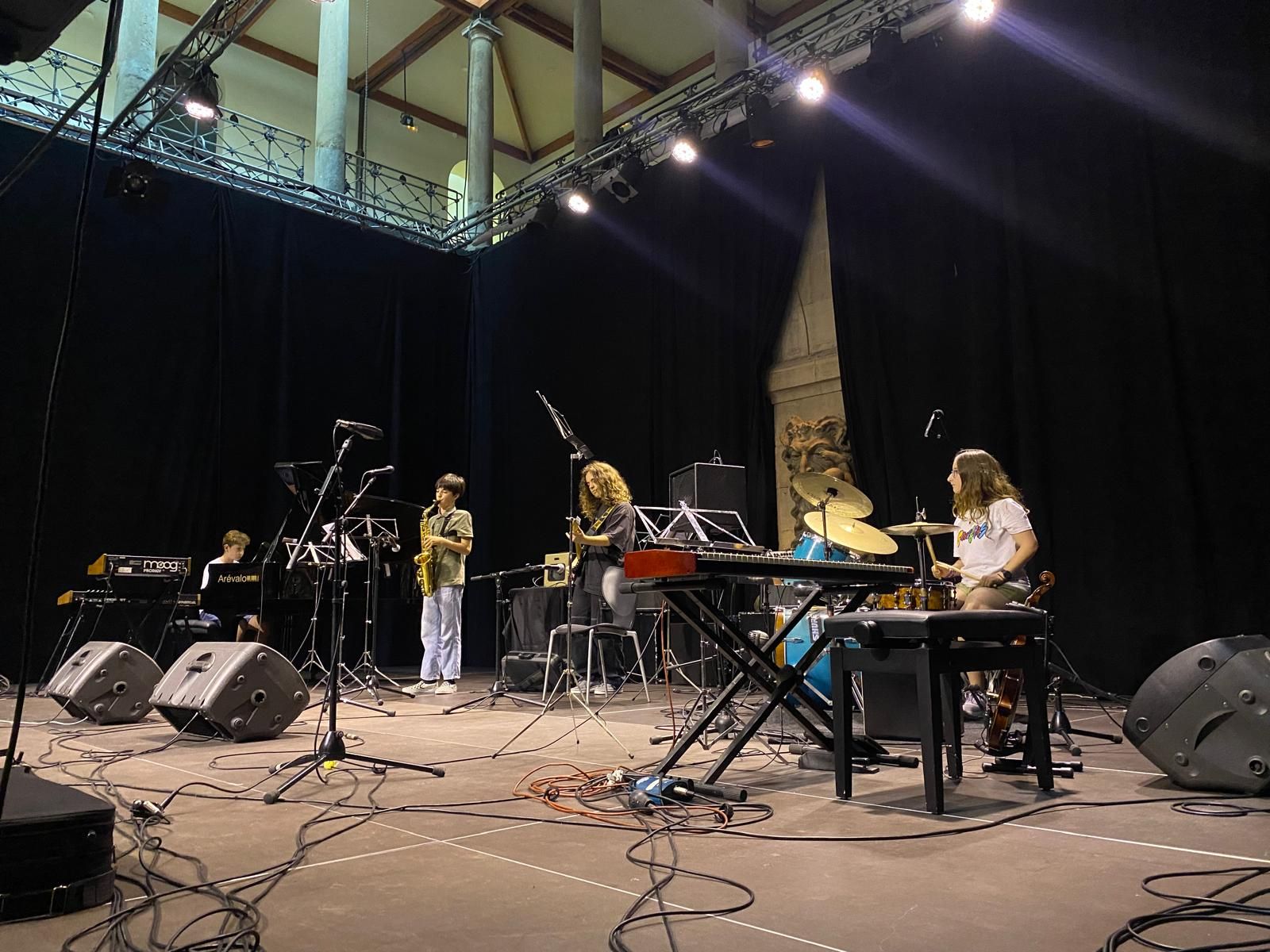 Así fue el concierto para clausurar los talleres de improvisación musical en Gijón (en imágenes)