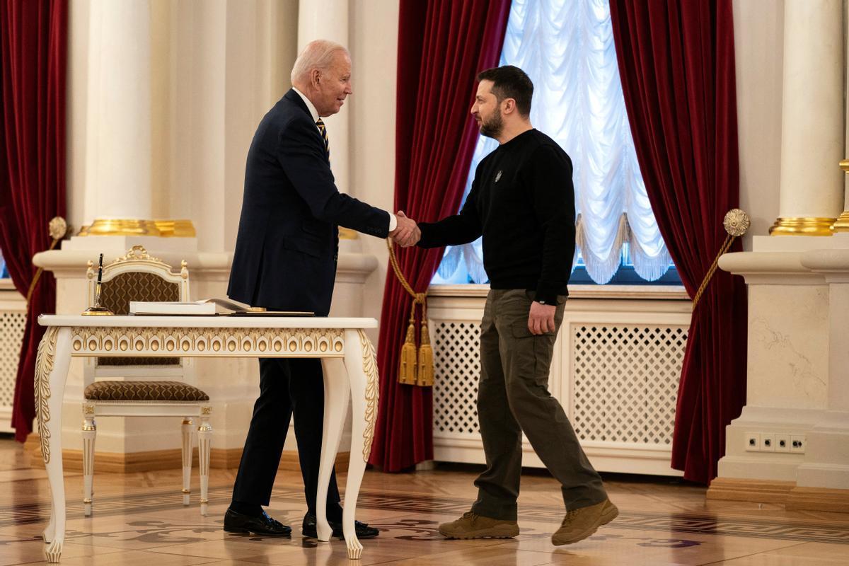 El presidente de los Estados Unidos, Joe Biden visita Ucrania