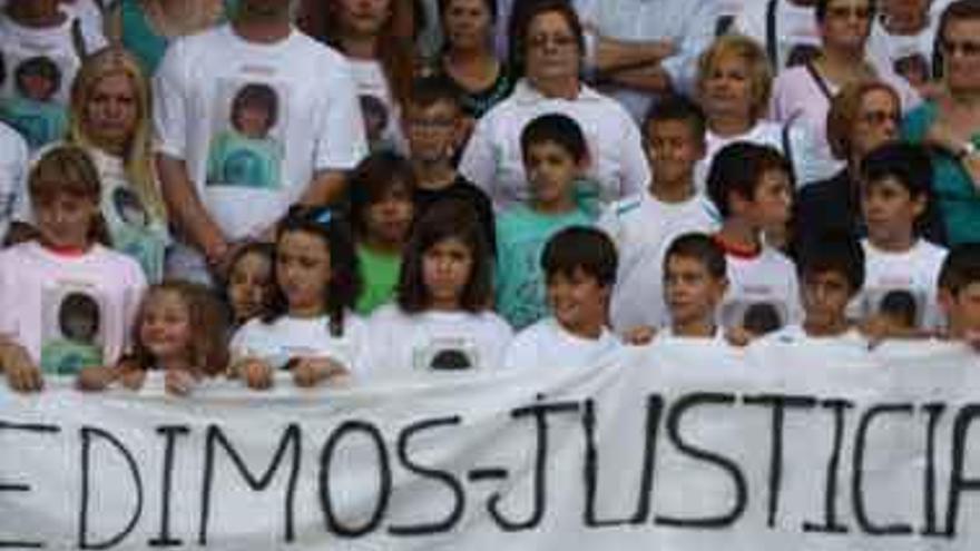 Protesta en Illescas (Toledo) para que vuelva el menor.