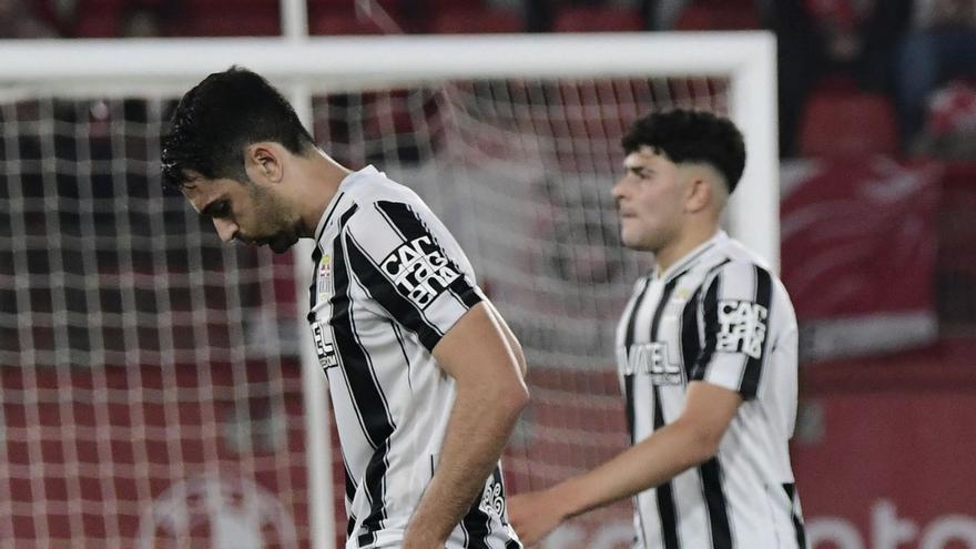Andy Rodríguez y El Jebari, en el último encuentro con el FC Cartagena. | LOF