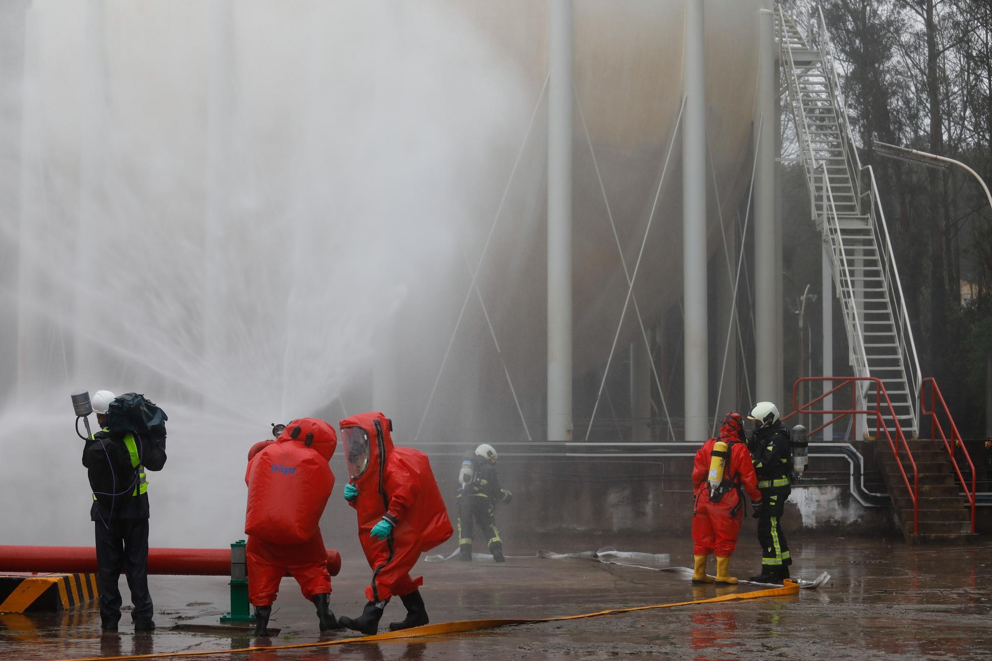 En imágenes: Simulacro de accidente industrial en Fertiberia