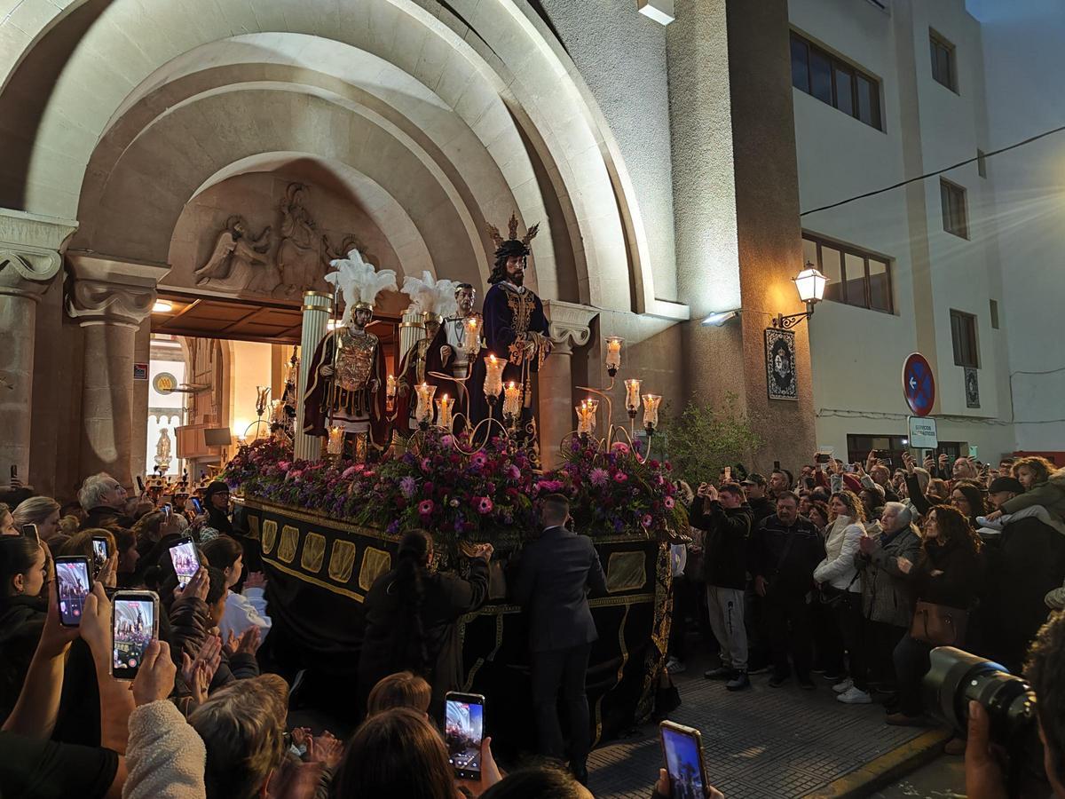 La estación de penitencia de la Cofradía de Jesús Cautivo en Ibiza