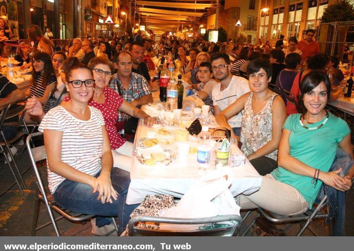 GALERÍA FOTOS -- La gastronomía, protagonista en la avenida de la Murà de Vila-real