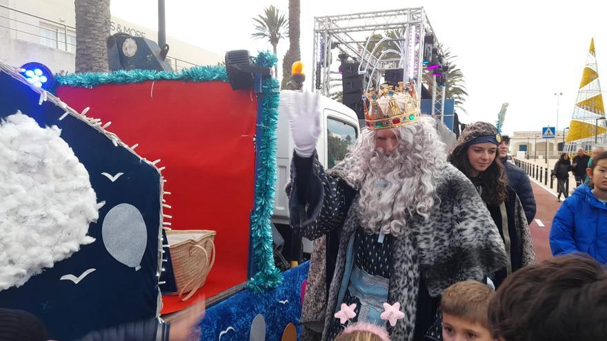 Vídeo: Sus majestades reparten ilusión en Formentera