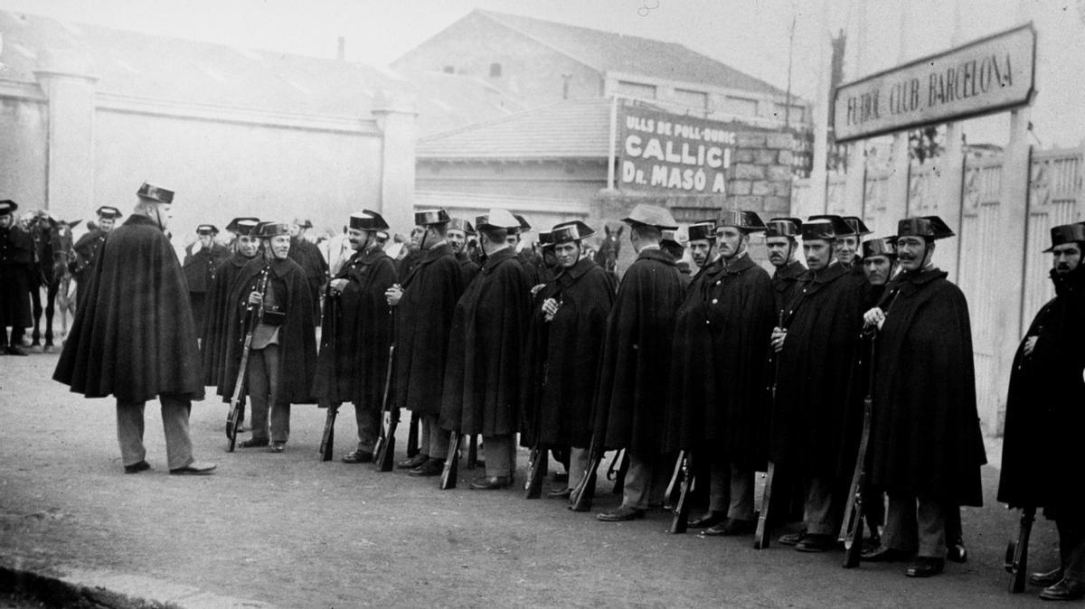 La guardia civil clausuró el campo de Les Corts en 1925 tras una pitada al himno nacional en un partido contra el Júpiter.