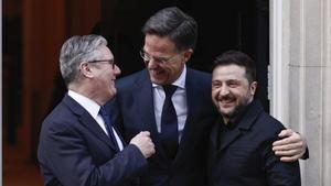 El Regne Unit i Ucraïna acorden mantenir la pressió sobre Rússia