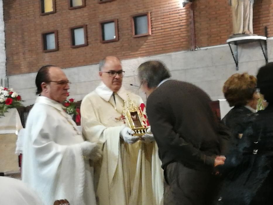 La Orden del Santo Sepulcro de Jerusalén tomó posesión de la Colegiata de san Bartolomé