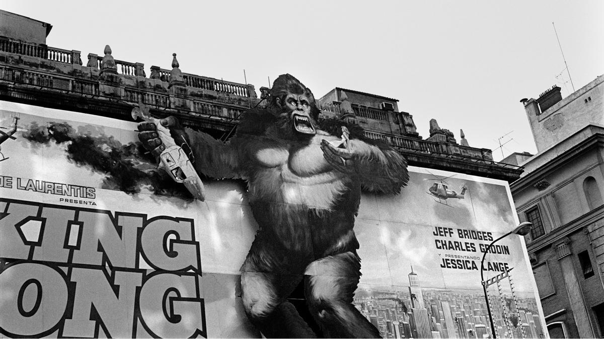 Un King Kong en relieve en el Palacio de la Música en 1977