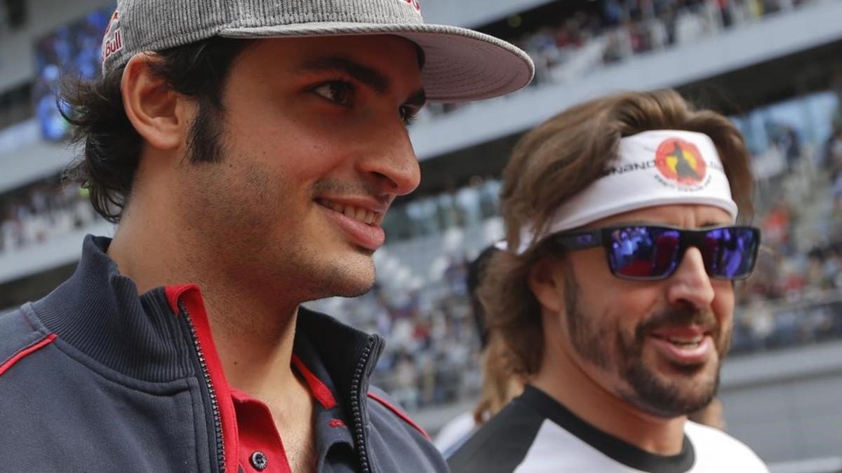 Carlos Sainz y Fernando Alonso, juntos en Socchi (Rusia).