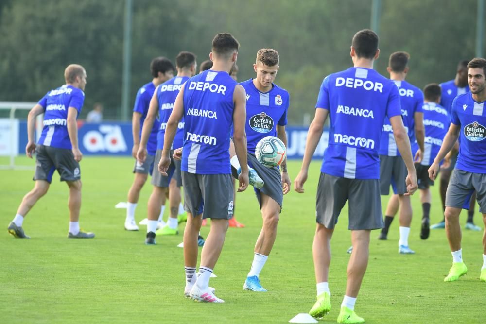 Entrenamiento en Abegondo tras el empate en Gijón