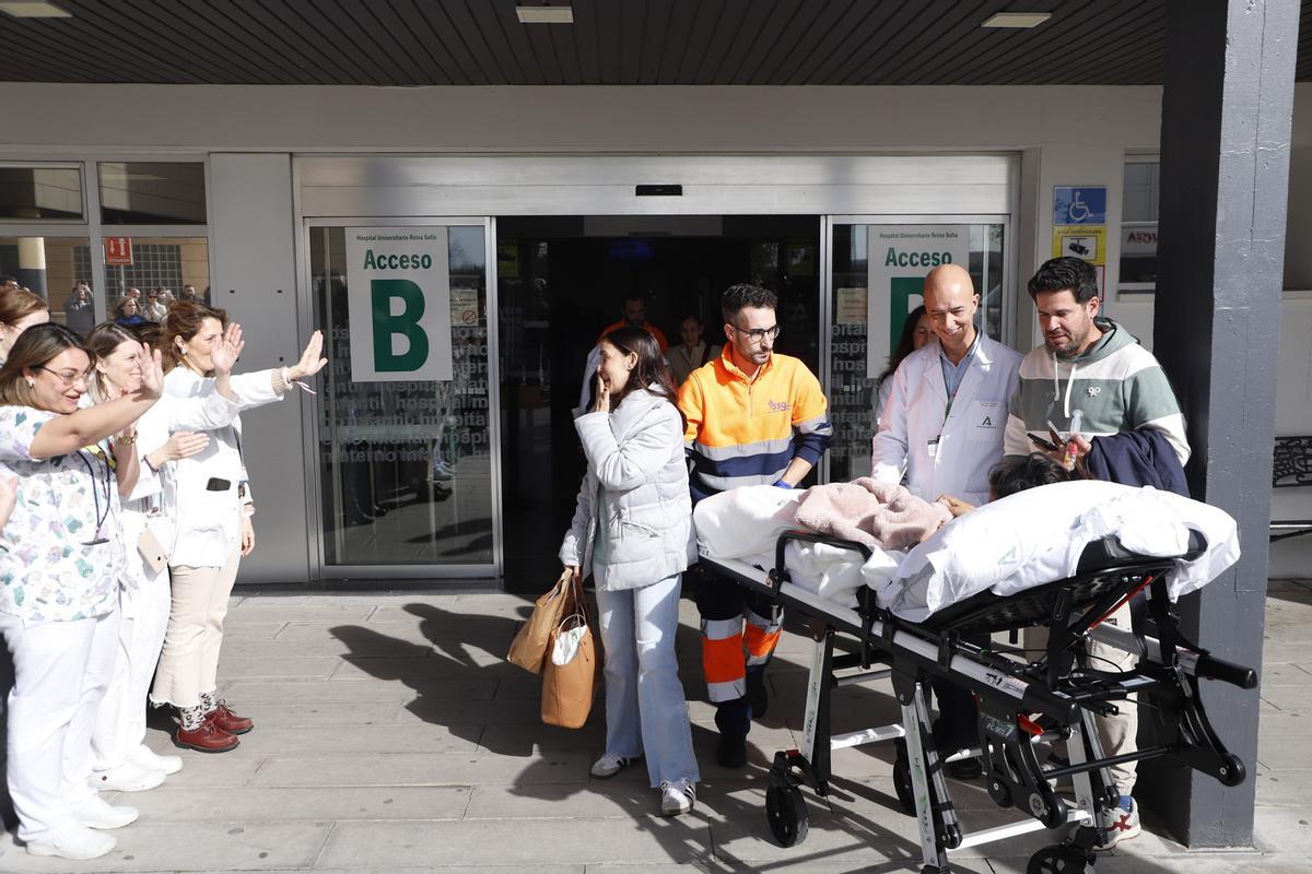 Dos menores que viajaban en el Alvia accidentado en Adamuz salen del hospital Reina Sofia de Córdoba