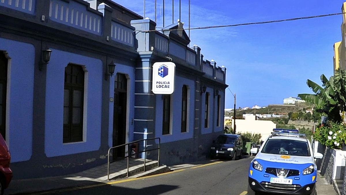 La comisaría de la Policía Local en Icod de los Vinos, en la calle Ángel Guimerá.