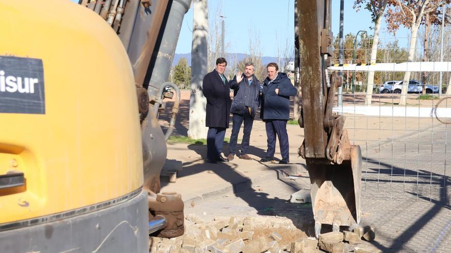 El Ayuntamiento de Córdoba inicia las obras de alcantarillado de El Arenal