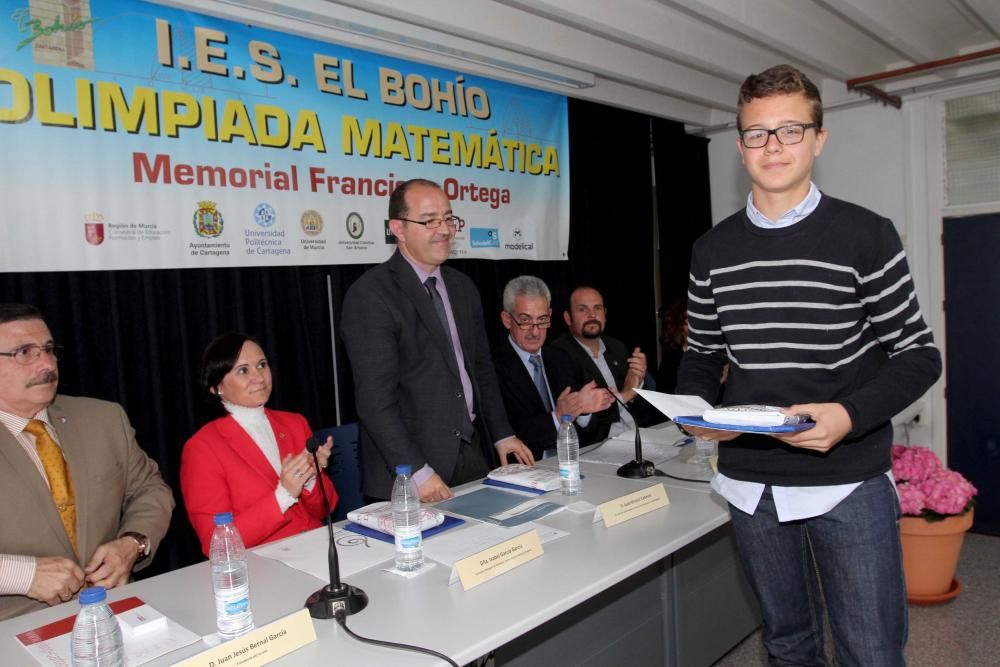 Entrega de premios de la Olimpiada Matemática Francisco Ortega en el IES El Bohio