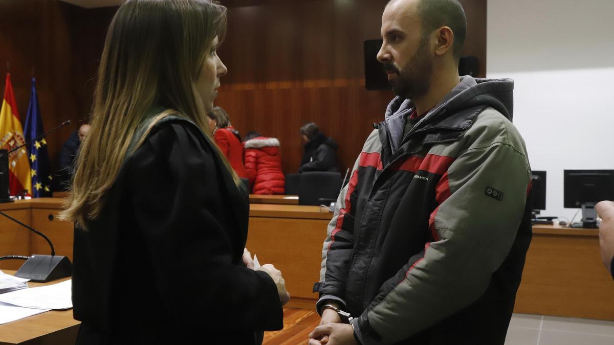El parricida de La Almozara, Héctor López Ferrer, tras conocer el veredicto de culpabilidad en la Audiencia Provincial de Zaragoza.