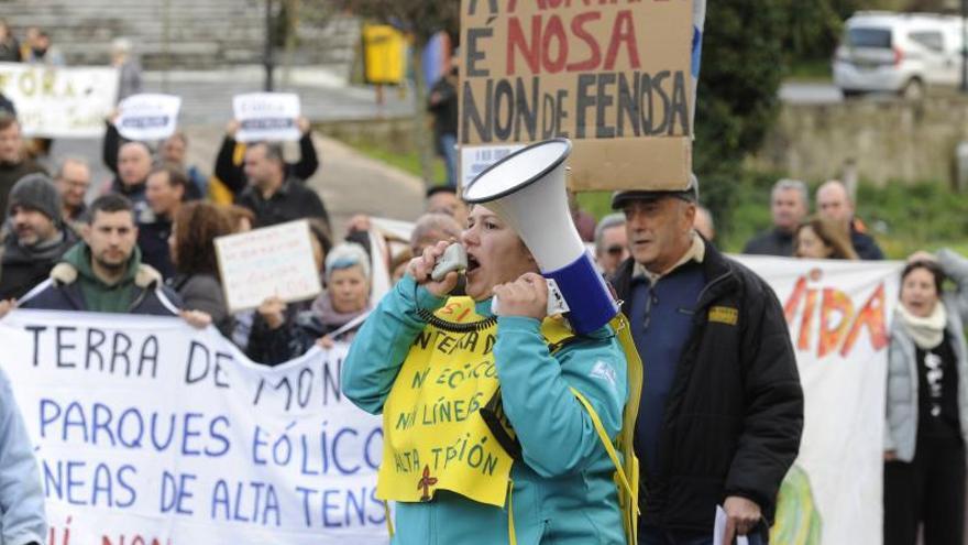 Manifestación en contra de la expansión eólica celebrada en Forcarei.   | // BERNABÉ/JAVIER LALÍN