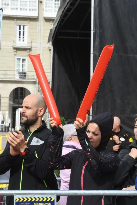 Búscate en la Coruña42 y en la Coruña10