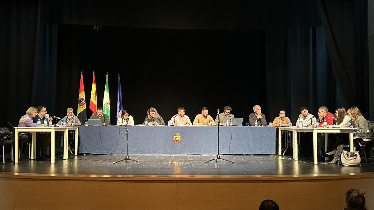 Pleno de aprobación del presupuesto municipal de Peñarroya.