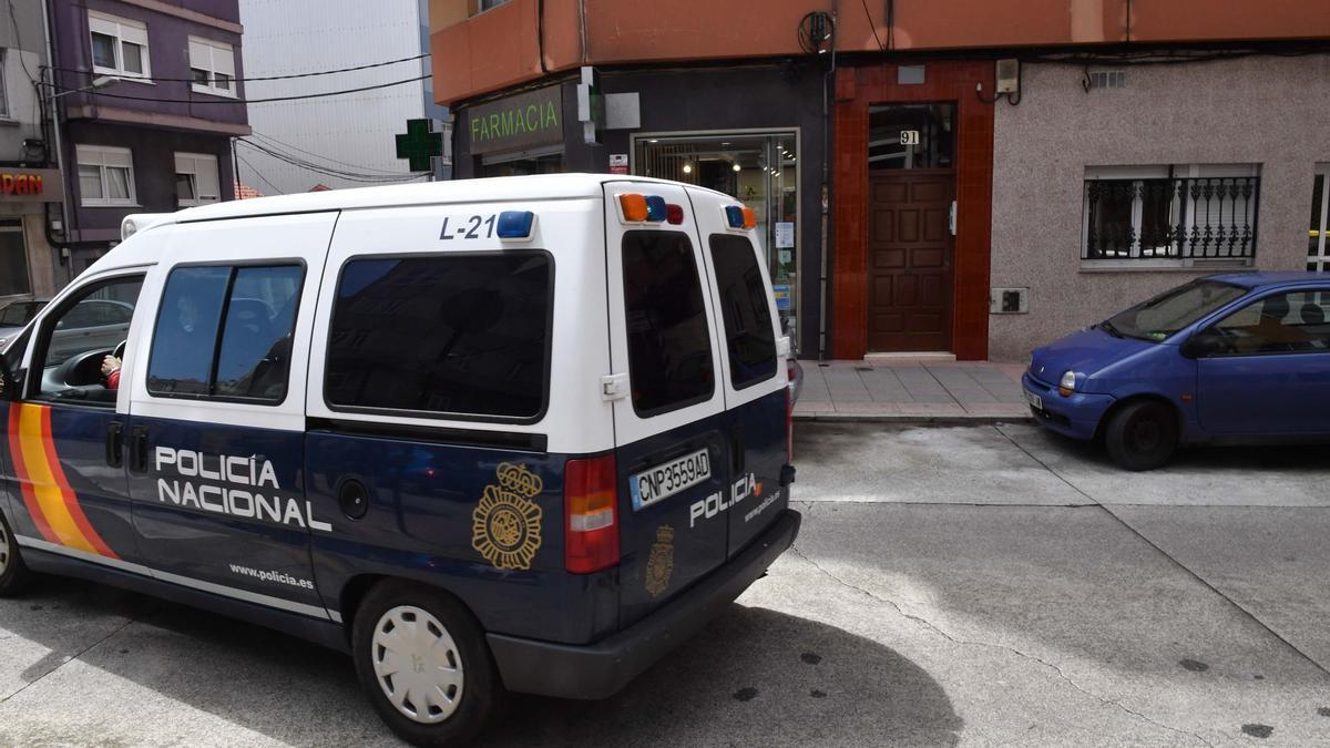 Furgón policial donde se produjo la agresión.