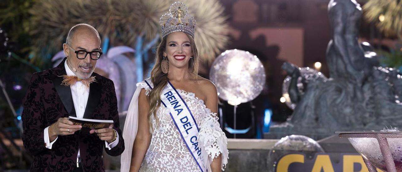 GALA REINA DEL CARNAVAL LAS PALMAS | Daniela Medina: la reina de la  esperanza