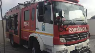 Los bomberos acuden a Bergondo por un incendio en un garaje de madrugada