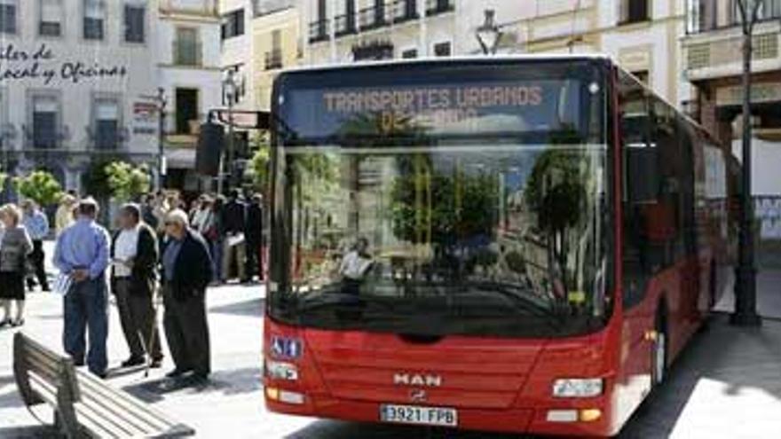 El PP blindó al exgerente de autobuses con 45 meses de salario si lo despedían