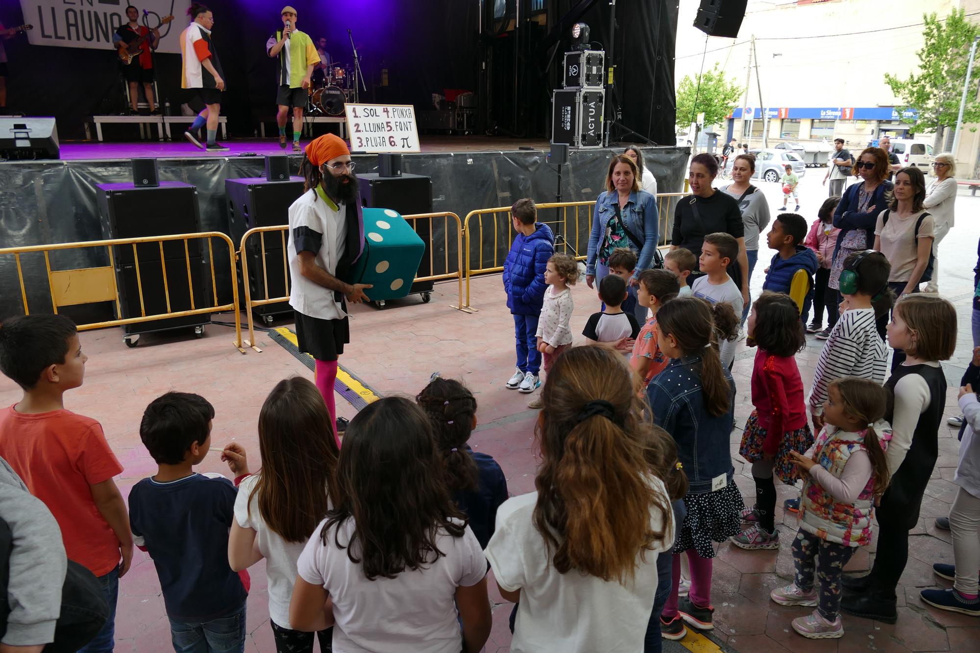 El grup Sardines en Llauna anima la mainada a Figueres